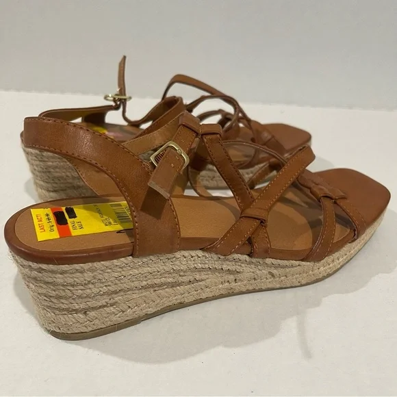 Women’s White Mountain Swayze Brown Platform Sandals Size 10 US! - Picture 9 of 10